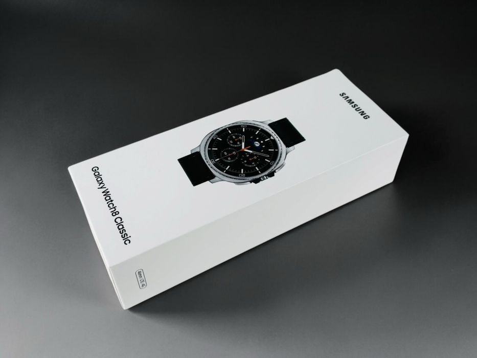 НОВ! Samsung Watch 8 Classic LTE 46mm Black / White 2г. Гаранция!