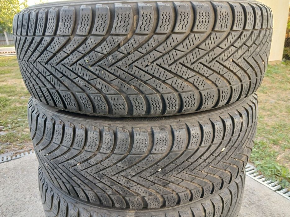 Cauciucuri iarna 185/60/16