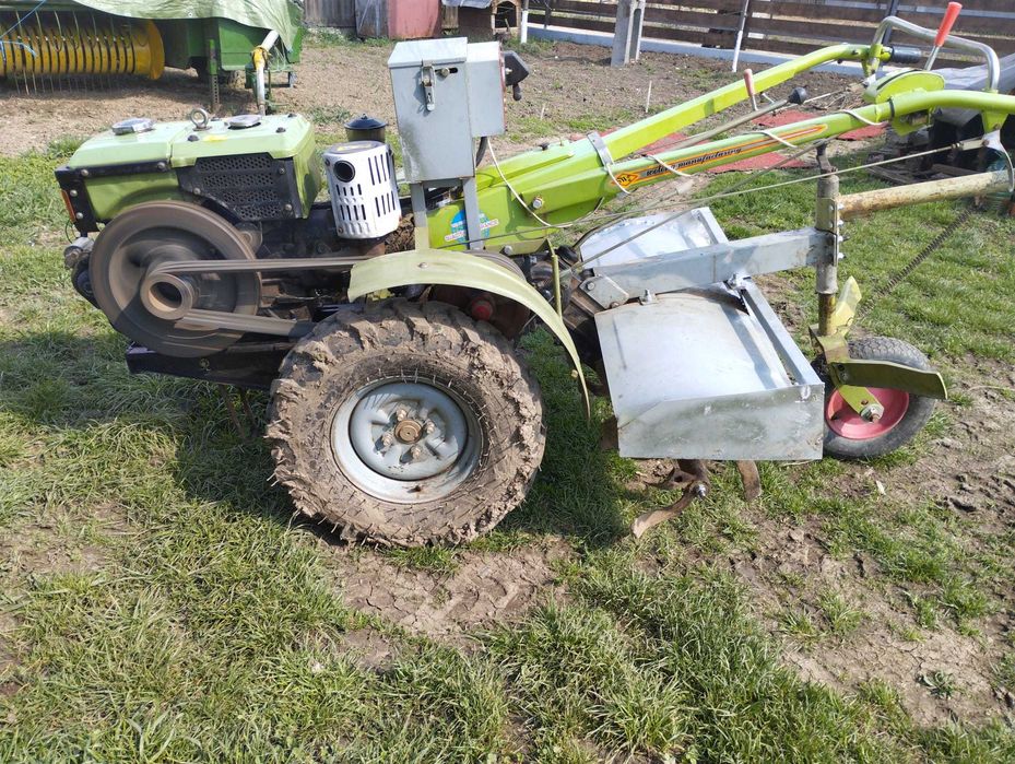 Motocultor de 12.5 CP diesel