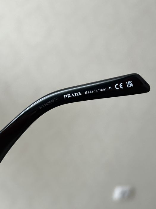 Очки оригинальные Prada