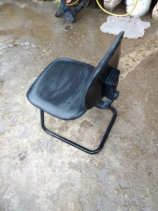 Столове за офис и заведение