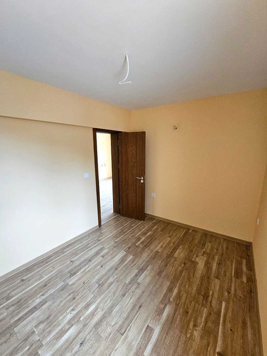 Продава се Тристаен апартамент в Балчик - 90 кв.м за 1334 €/кв.м - Снимка #4