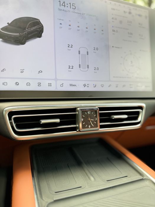 Часы на дефлектор Li Lixiang Ли Лисян