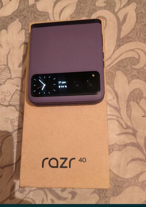 Xiaomi 12T, 5G, Moto razr 40, 5G