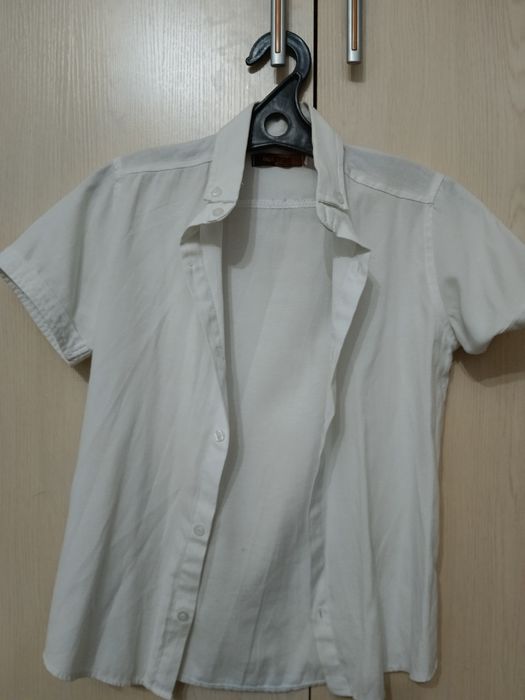 Школьные рубашки