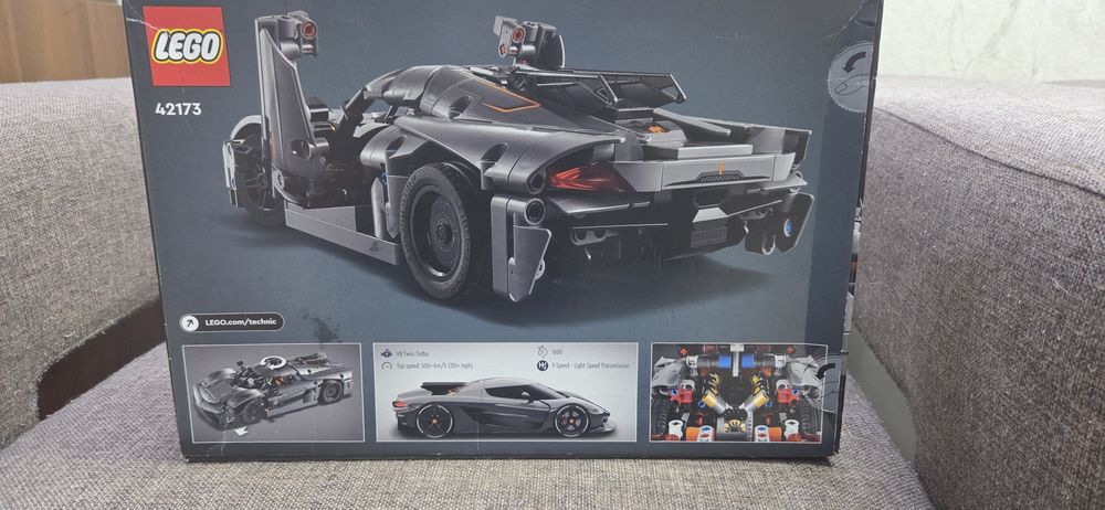 Продам LEGO TECHNIC Koenigsegg