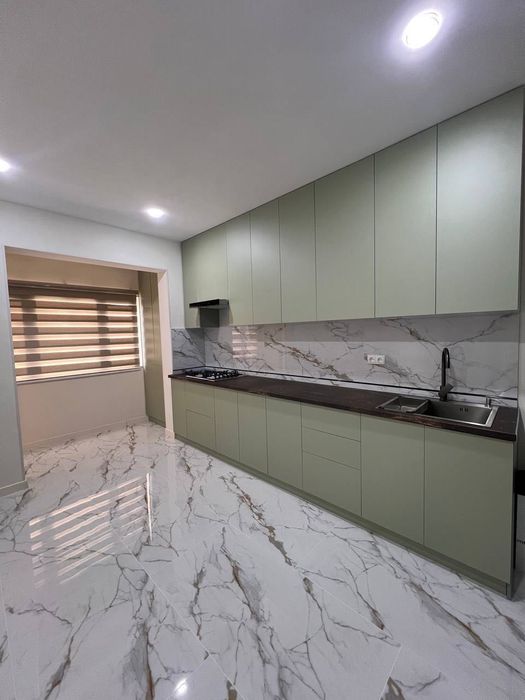 S6 kvartira 92kv/m. GIOTTO RESTAURANT.