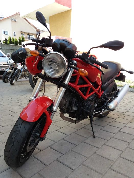 Ducati Monster 695