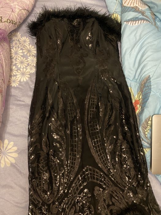 Черное вечерния платья