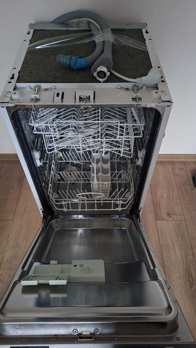 Masina de spalat vase Whirpool ADG145