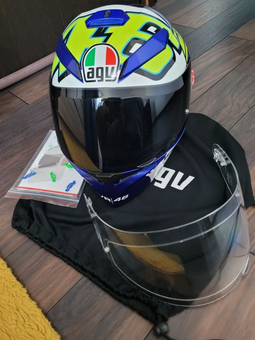 Vând casca AGV k3sv