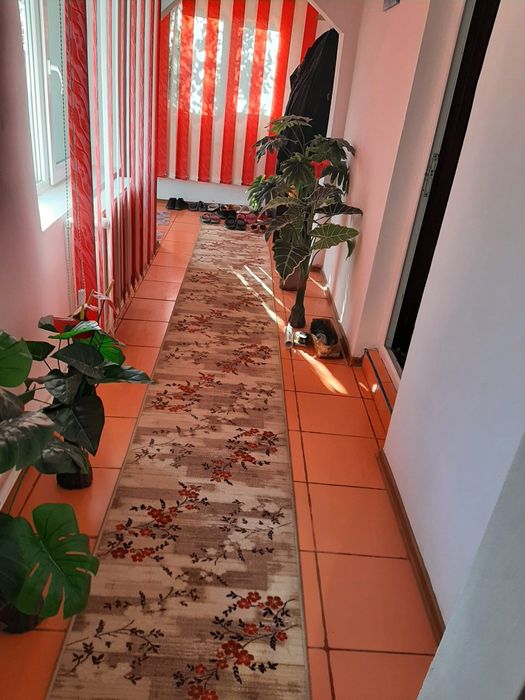 Vând sau schimb.