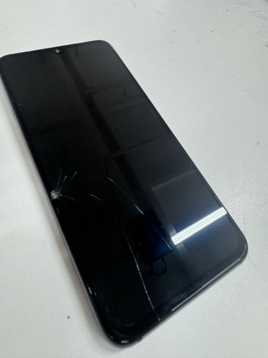 Продам телефон Mi 9 SE