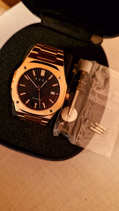 Ceas barbatesc AURA automatic