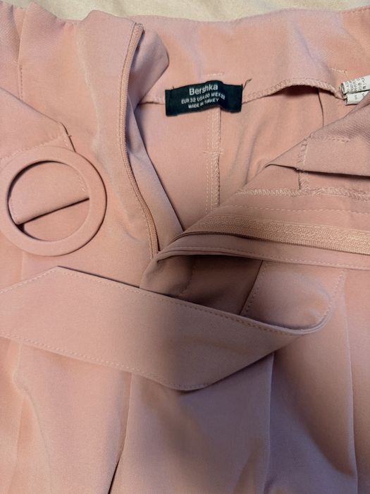Дамски панталон Bershka xs/s