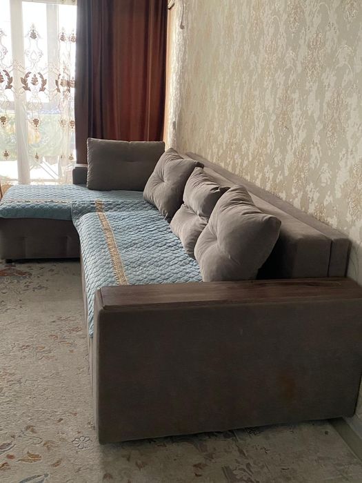 Раскладной диван в отличном состоянии
