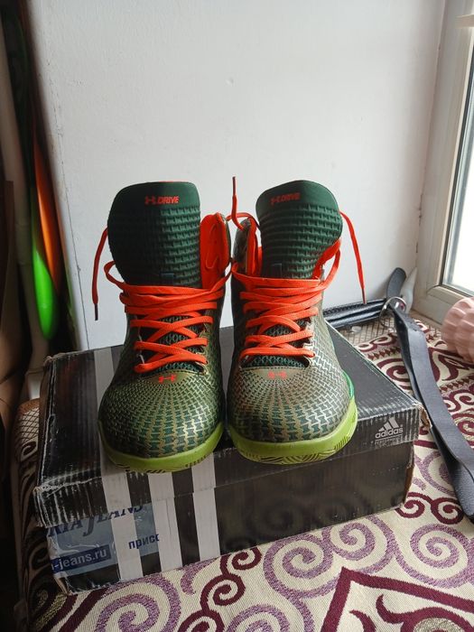 Продам under armour