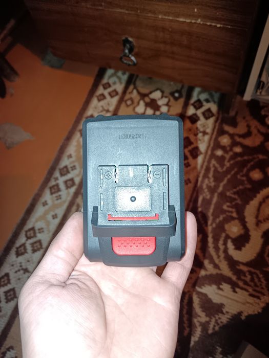 Батарея для шуруповёрта 18 вольт