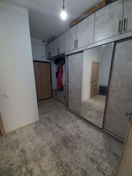 2 xona 4 etaj 16 etajli dom 55 kv metr umumiy maydoni  makler haqi