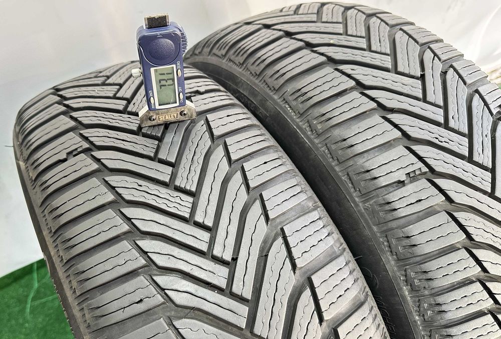 2бр 205/55r16 MICHELIN зимни