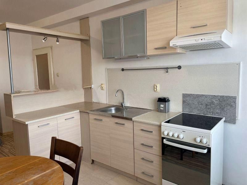 Дава се под наем Двустаен апартамент в София, Дружба 1 - 45 кв.м за 478.38 € - Снимка #2