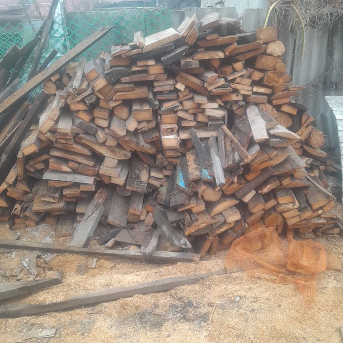 Продам дрова  2 Куба
