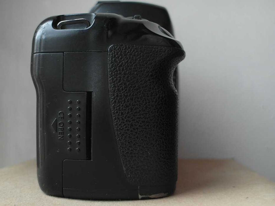 Canon EOS 5D (первый) Body. Полный кадр.