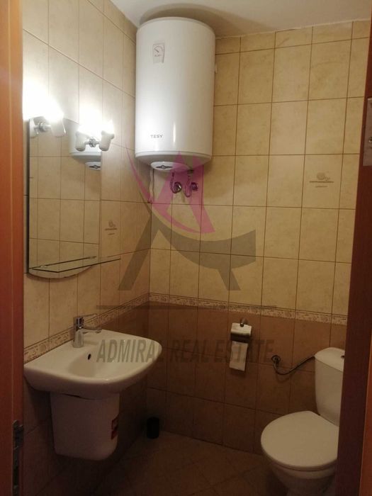 Дава се под наем Двустаен апартамент в Варна, Левски - 74 кв.м за 475 € - Снимка #3