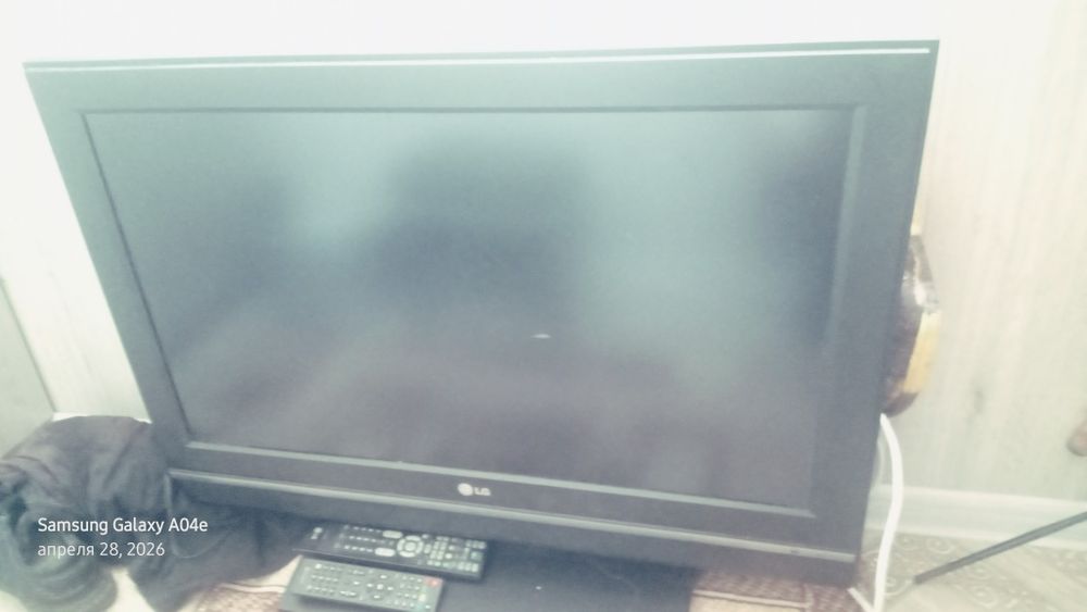 Продам б/у телевизор