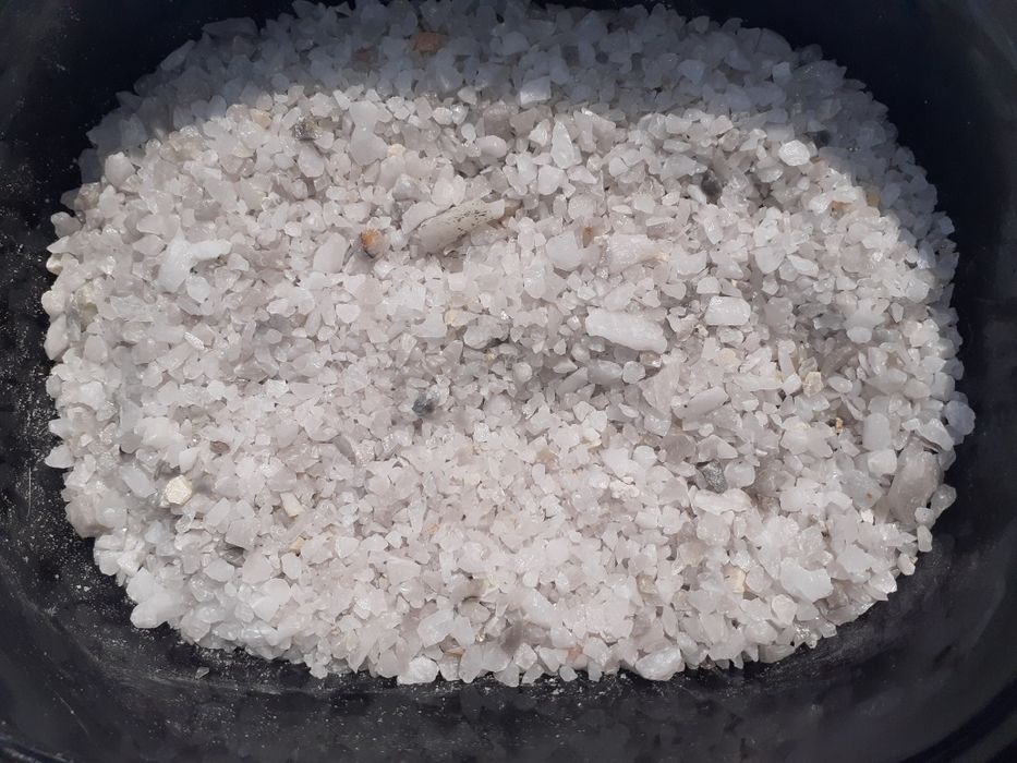 Кварцевый песок. Кварц кум.