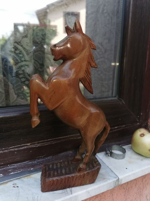 Set statuete lemn si piatra