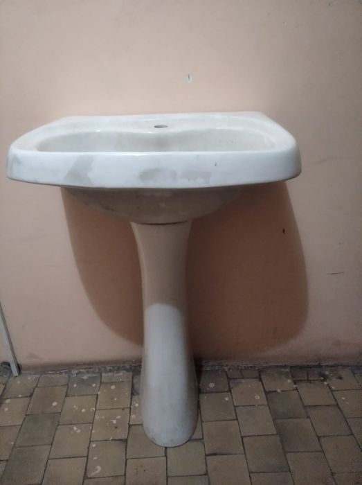 Тюльпан б/у в отличном состоянии!