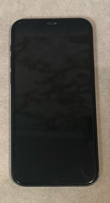Продам iphone 12 64gb