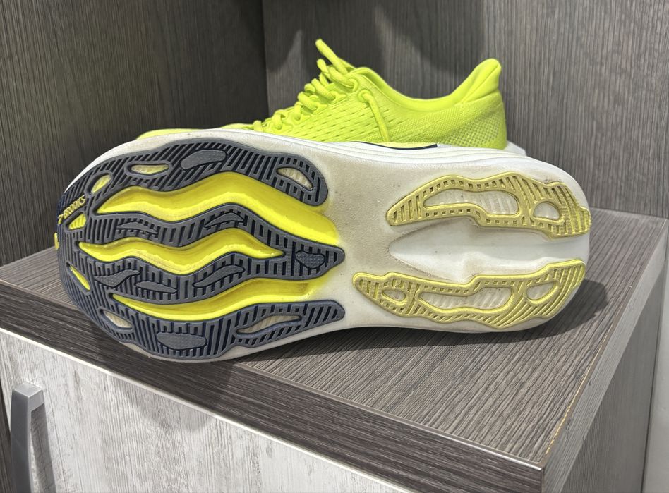 adidasi brooks glycerin max