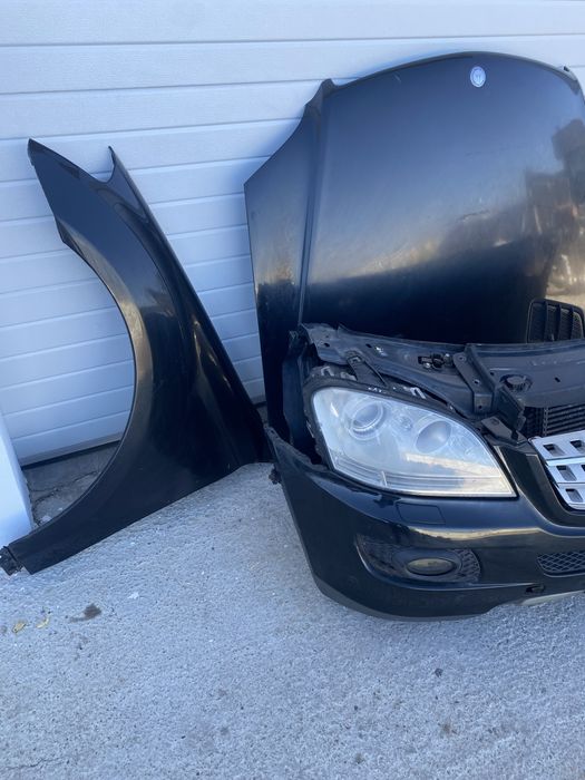 Fata completa Mercedes M-class ML w164 capota bara far aripa trager