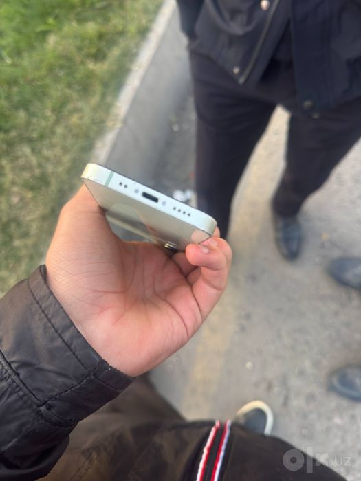 Iphone 12 mini hamma narsasi ishlidi