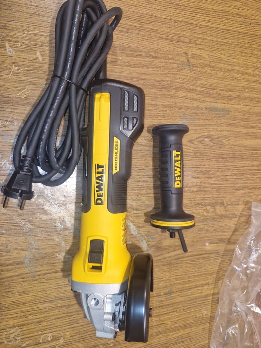 Продам углошлифовальную машинку