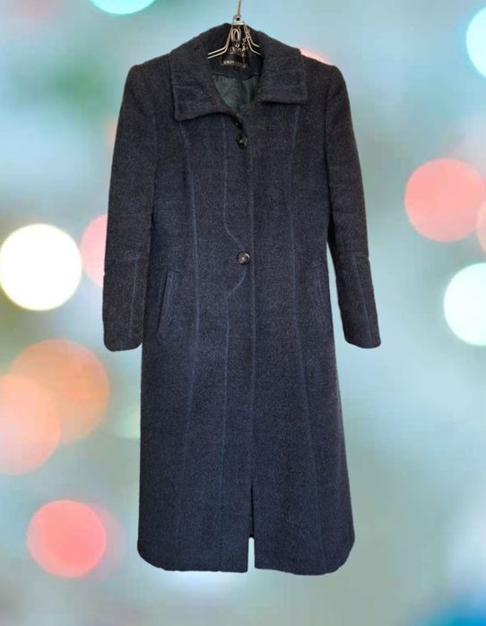 Продам пальто женское зимнее