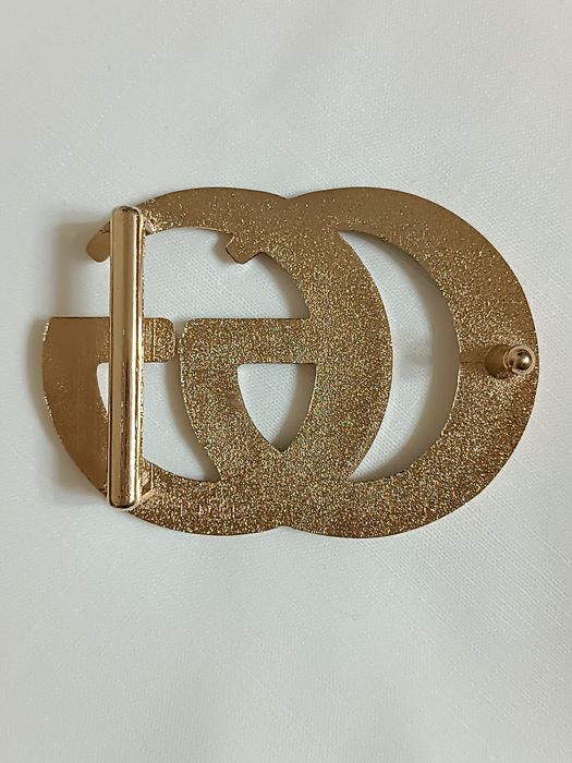 Продам пряжку для ремня Gucci