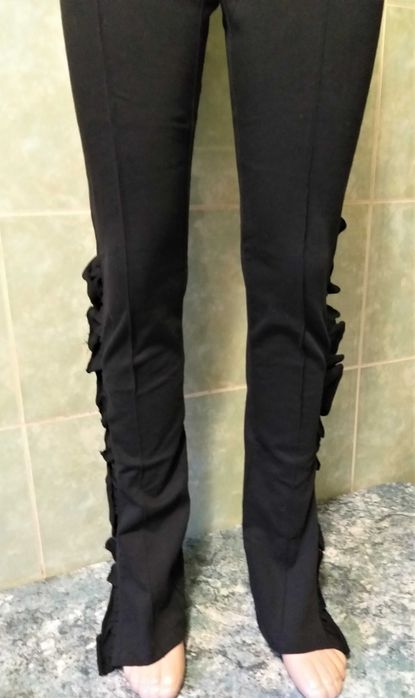 Pantaloni fashion dama PNK Casual cu detaliu lateral negru mar.34(noi)