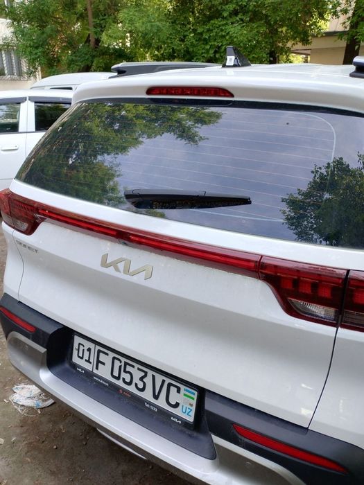 Срочно продаётся KIA Sonet
