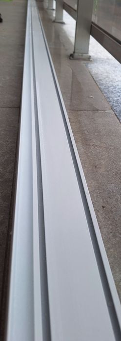 Sina perdea si draperie cu masca din aluminiu, prindere in tavan