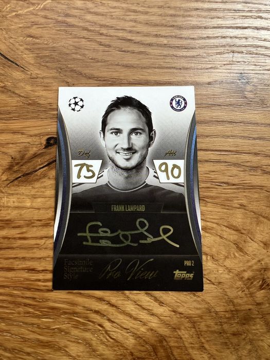 Продавам карта match attax extra, лимитирана серия