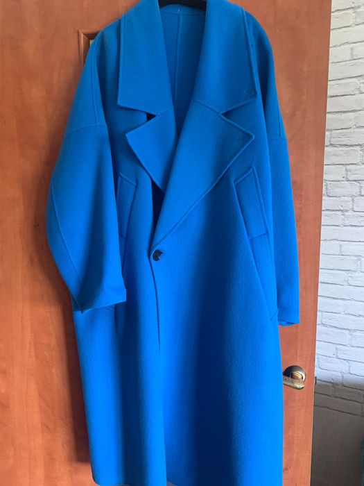 Продам Пальто женское