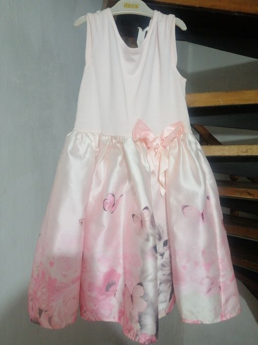 Платья на девочку