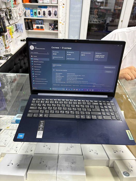 Lenova Notebook 256 gb 8gb