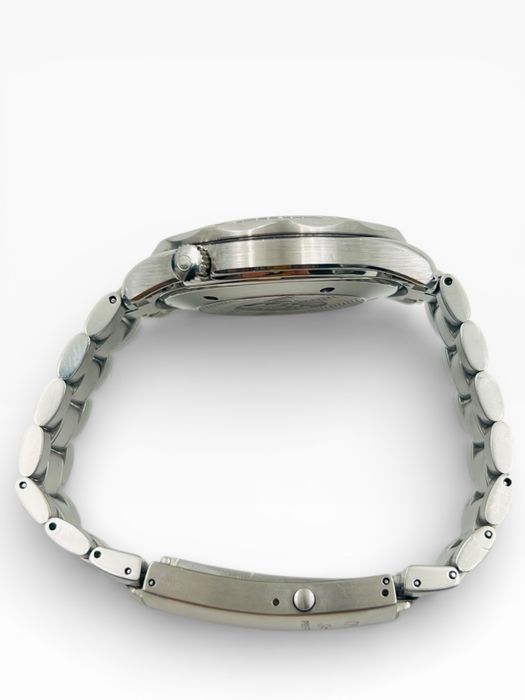 Omega SeaMaster 300m мъжки часовник в перфектно състояние