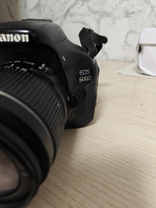 фотоаппарат Canon EOS d600