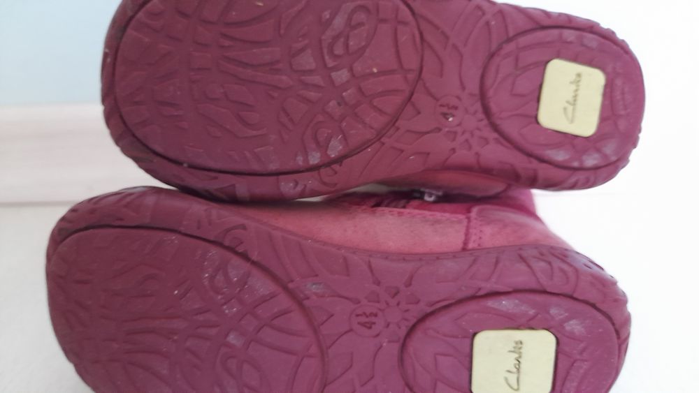 Бебешки ботушки Clarks
