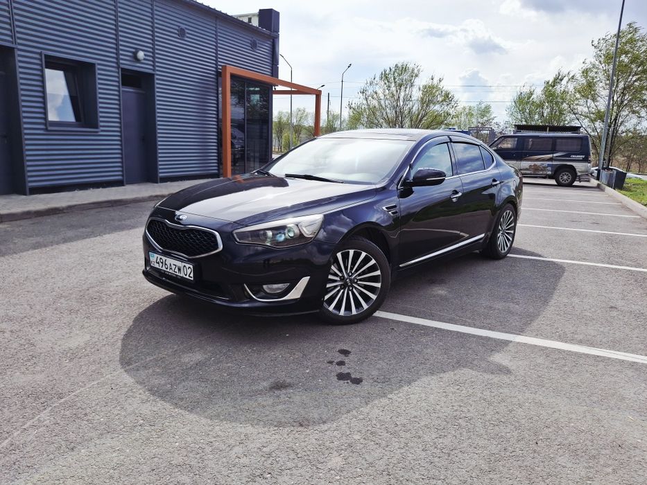 Продам KIA K7 свежий